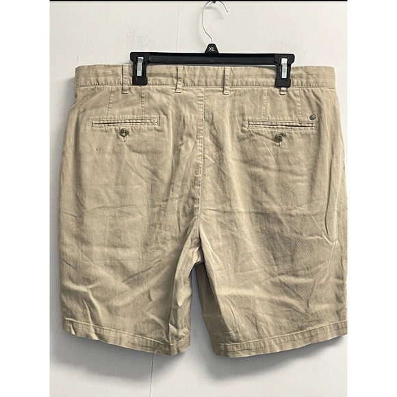 Peter Millar Shorts Mens 38 Beige Chino Golf Stretch 9" Inseam Crown Logo - Picture 7 of 9